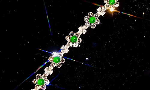 Jade Bracelets: The Effortless Accessory for Busy Mornings