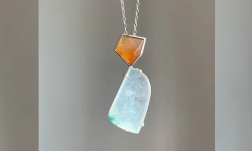 jade pendant for romantic date evening style