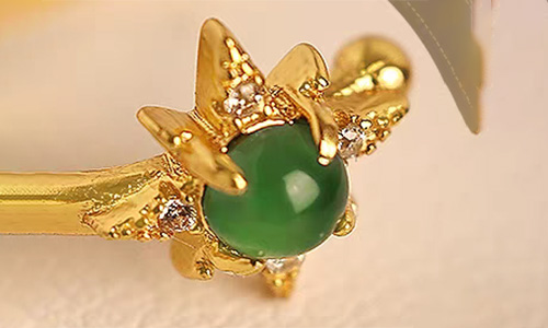 Jadeite Jewelry for Leo: 5 Powerful Reasons to Wear This Gemstone | CT Jewel